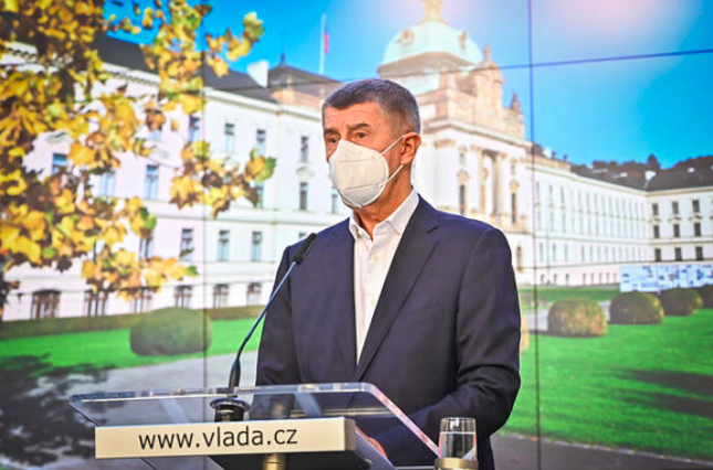 Babiš: Stát pomůže bouří poničené obci Stebno podobně jako ...