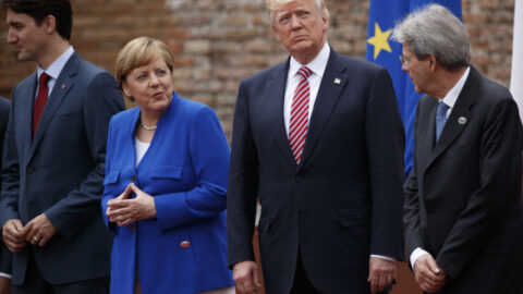 Zleva: Kanadský premiér Justin Trudeau, německá kancléřka Angela Merkel, prezident USA Donald Trump, 
a italský premiér Paolo Gentiloni