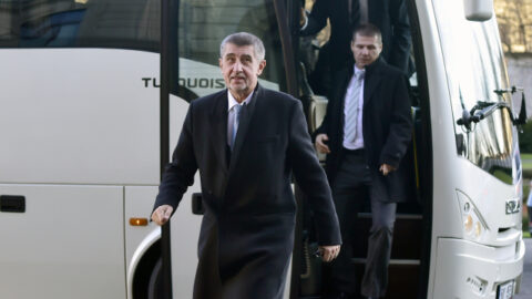 Premiér Andrej Babiš se svým autobusem