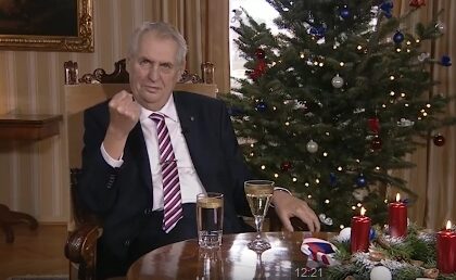 Miloš Zeman a jeho pěst.