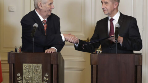 Prezident Miloš Zeman a premiér Andrej Babiš