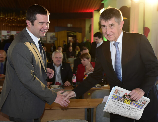 Ministr vnitra Jan Hamáček a předseda vlády Andrej Babiš 