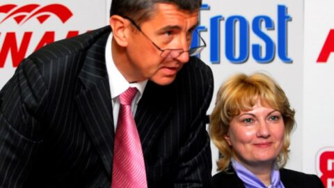 Generální ředitel skupiny Agrofert Andrej Babiš a ředitelka společnosti ProFrost Simona Sokolová  (2007)