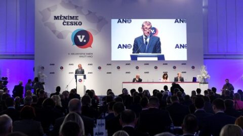 Premiér a předseda hnutí ANO Andrej Babiš na sněmu ANO 