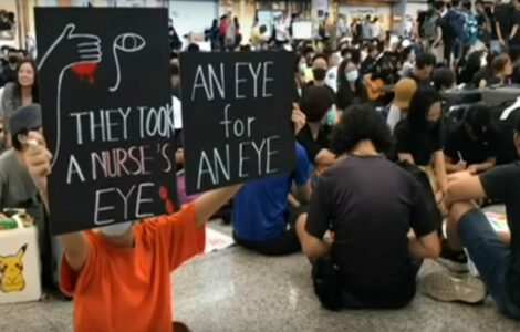 Protest na letišti v Hongkongu