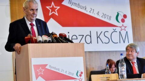 Miloš Zeman na sjezdu KSČM v dubnu 2018