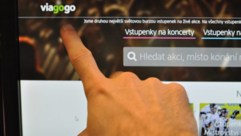 Vstupenky z podvodné platformy Viagogo vyjdou zákazníka draho, pokud vůbec platí 