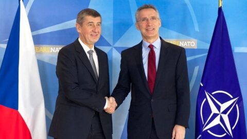 Premiér Andrej Babiš a generální tajemník NATO Jens Stoltenberg