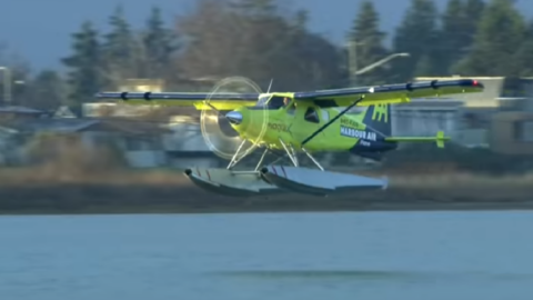 Šestimístný de Havilland DHC-2 Beaver, který byl vybaven elektrickým motorem, provedl svůj první let.