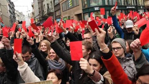 Červené karty pro Zemana  na Národní třídě v Praze