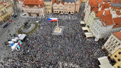 Demonstrace Milionu chvilek na Staroměstském náměstí v Praze