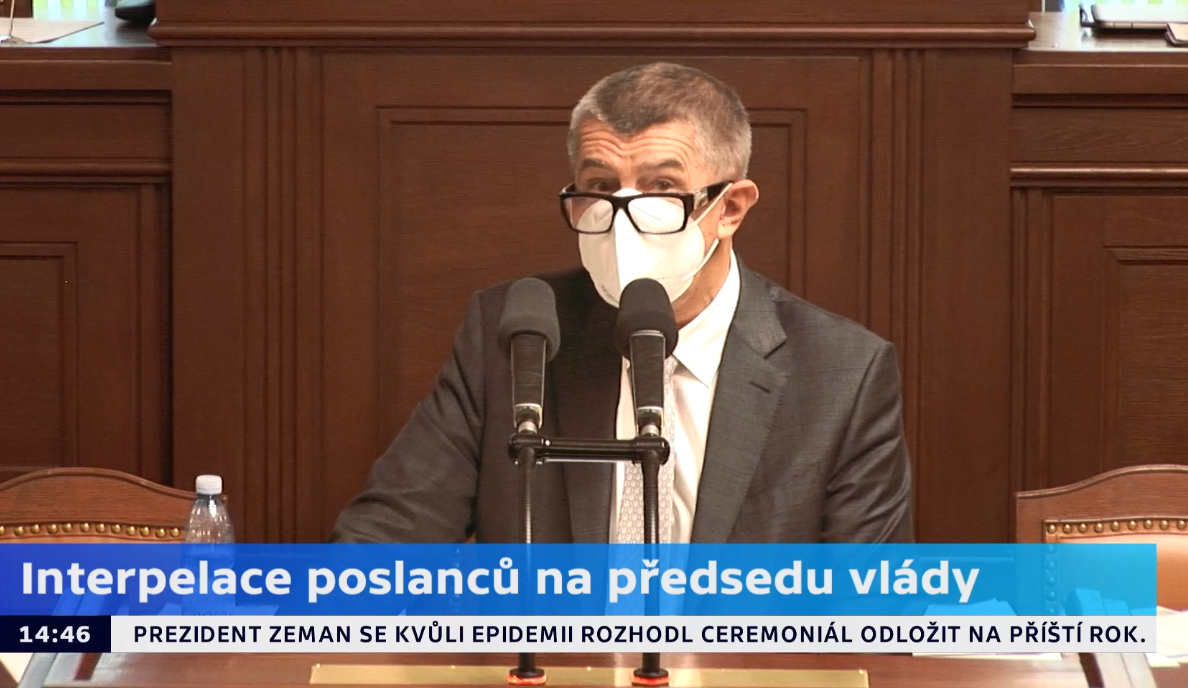 Premiér Andrej Babiš během čtvrtečních  interpelací 