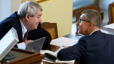 Předseda KSČM Vojtěch Filip a předseda hnutí ANO Andrej Babiš 