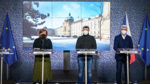 Tisková konference po jednání vlády