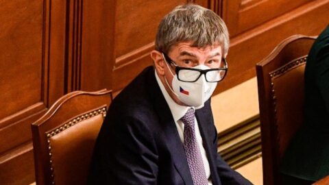 Andrej Babiš (ANO) na schůzi Poslanecké sněmovny.