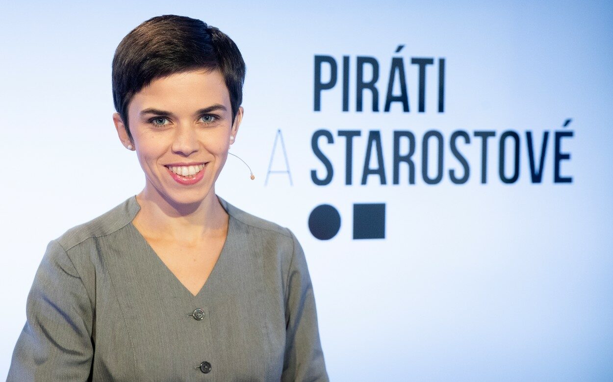 Olga Richterová, lídryně Pirátů a Starostů v Praze.