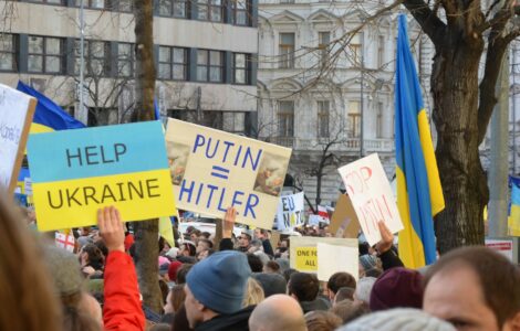 Demonstrace Stojíme za Ukrajinou na Václavském náměstí v Praze 27. 2. 2022