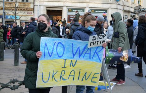 Demonstrace Stojíme za Ukrajinou na Václavském náměstí v Praze 27. 2. 2022