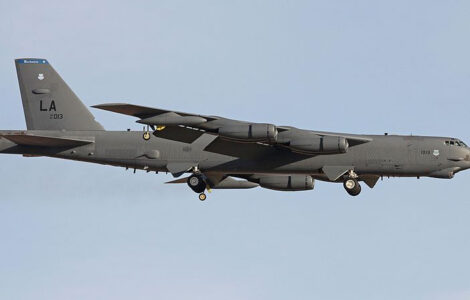 Bombardér B-52H Stratofortress