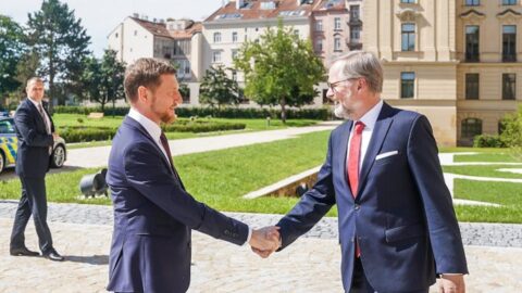 Český premiér Petr Fiala (ODS) se svým saským protějškem Michaelem Kretschmerem.