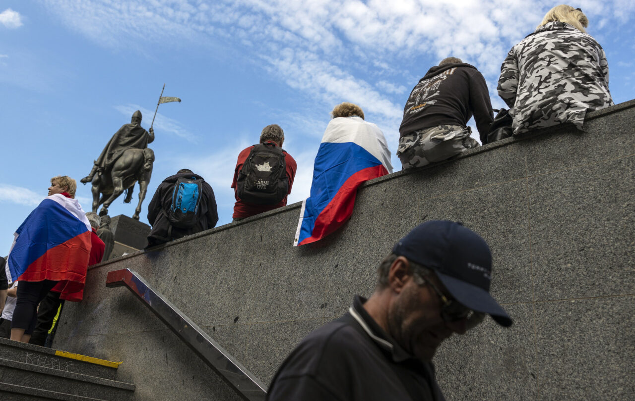 Demonstrace "Česká republika na 1. místě" na Václavském náměstí v Praze (3. 9. 2022)