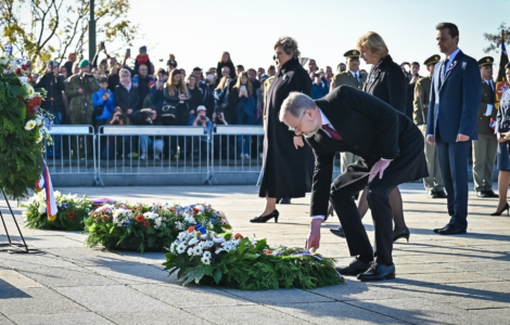 Premiér Petr Fiala (ODS) na pražském Vítkově