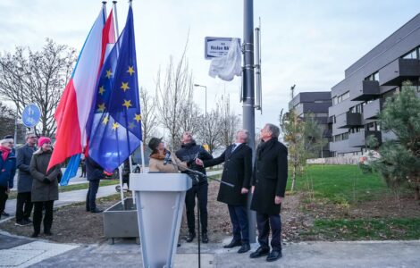 Premiér Petr Fiala při slavnostním otevření ulice Václava Havla v Lucemburku