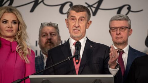 Andrej Babiš (ANO) ve svém volebním štábu k výsledkům prvního kola prezidentských voleb.