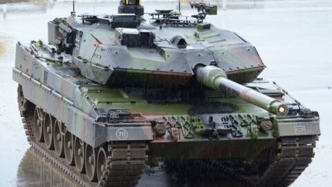 Německý tank Leopard 2A6