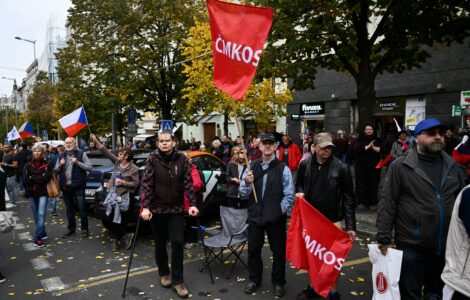 Demonstrace svolaná Českomoravskou konfederací odborových svazů (ČMKOS).