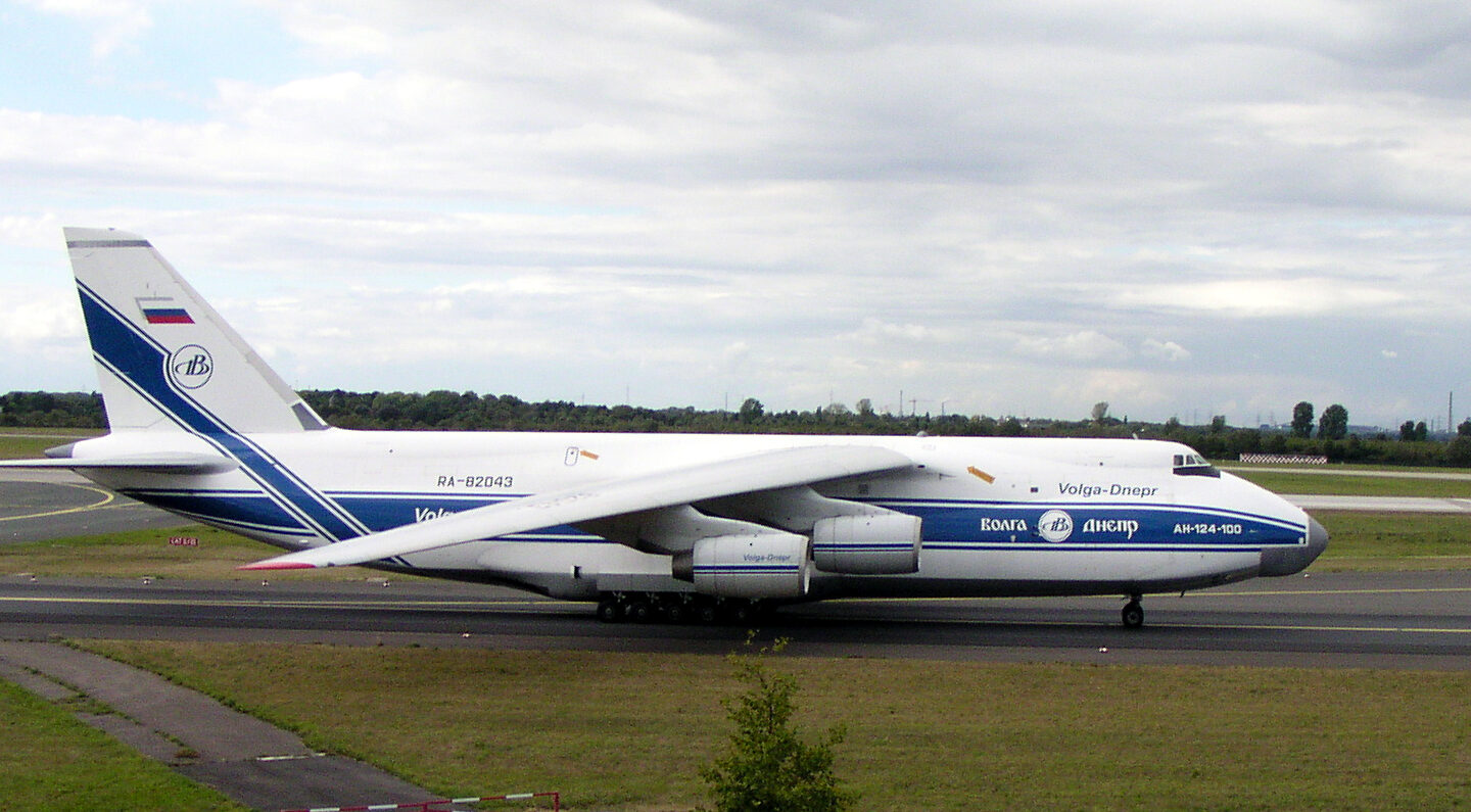 Antonov An-124 Ruslan