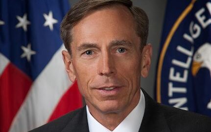 Generál David Petraeus.