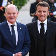 Německý kancléř Olaf Scholz a francouzský prezident Emmanuel Macron