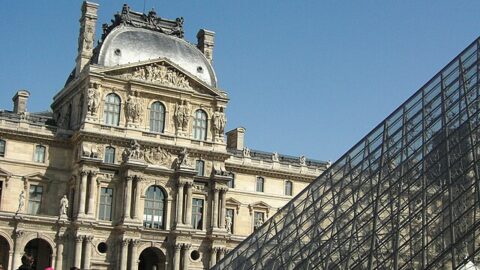 Muzeum Louvre v Paříži