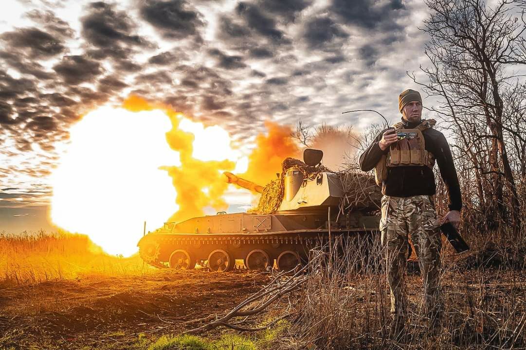 Ukrajinské dělostřelectvo v akci, ilustrační foto