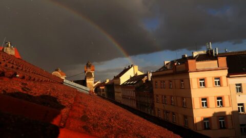 V Rusku už by troubili na poplach. Na konci duhy by se mohl ukrývat zrádní homosexuáílní aktivisté...