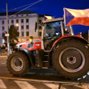 Jeden z traktorů na demonstraci zemědělců v Praze.