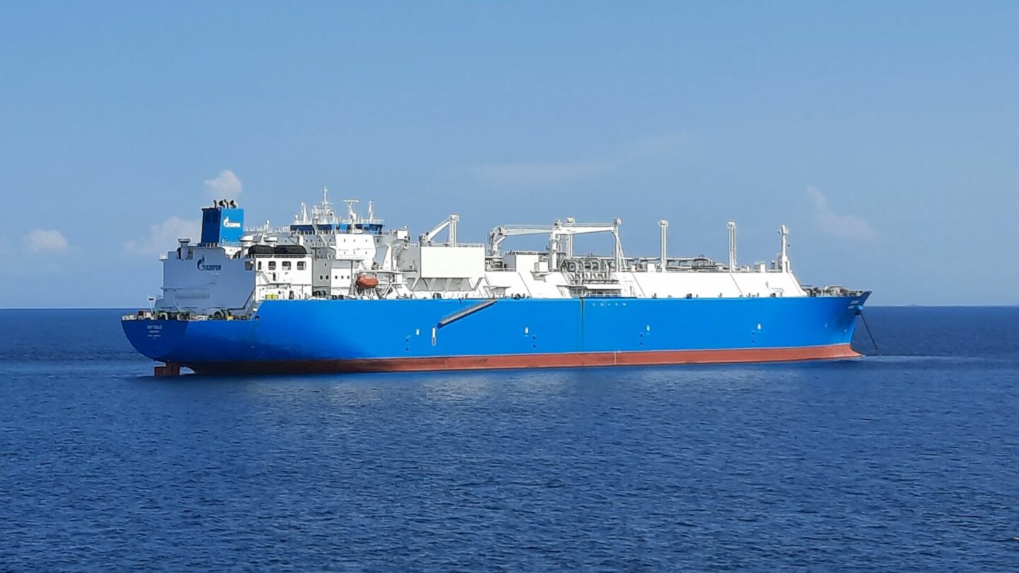 Loď Gazpromu v Baltském moři (ilustrační foto)
