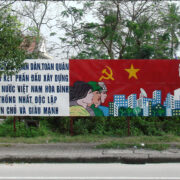 Komunistický plakát ve městě Hue ve středním Vietnamu.