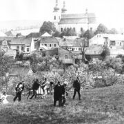 Všichni dobří rodáci ještě v časech poválečné úlevy a vzájemného porozumění.