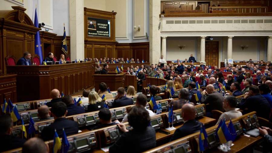 „Tento plán lze realizovat. Záleží na partnerech, rozhodně to nezávisí na Rusku,“ řekl Zelenskyj během představování svého plánu vítězství v ukrajinském parlamentu.