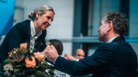 Björn Höcke a Alice Weidelová na víkendové celostátní konferenci AfD.