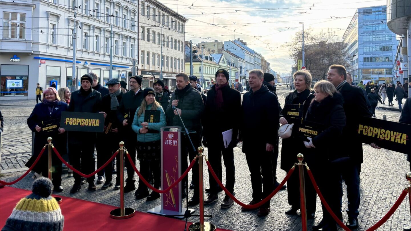 Hnutí STAN v pondělí zahájilo akci "Podpisovka"