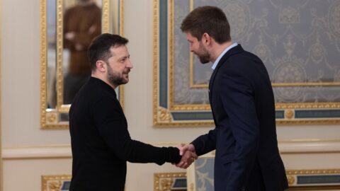 Předseda nejsilnějšího slovenského opozičního hnutí Progresivní Slovensko Michal Šimečka se sešel v Kyjevě s ukrajinským prezidentem Volodymyrem Zelenským.