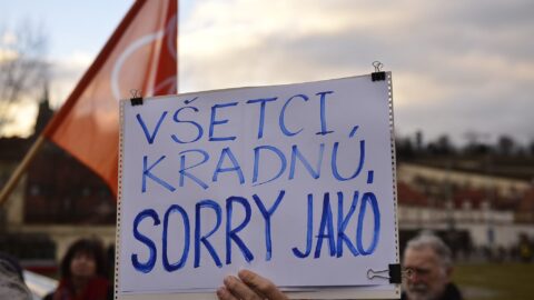 Demonstrace proti Andreji Babišovi